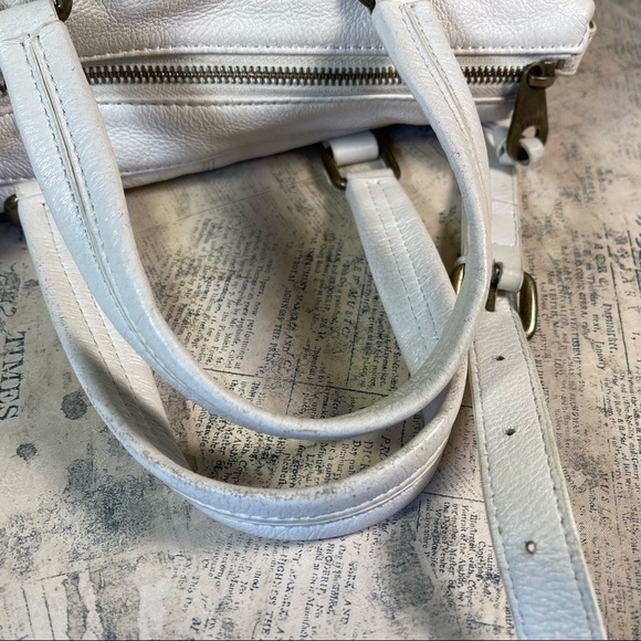 Joelle Hawkens Hunt Top Handle off-withe leather Bag - Picture 15 of 15